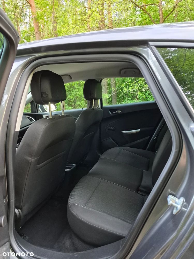 Opel Astra 1.4 Turbo - 20
