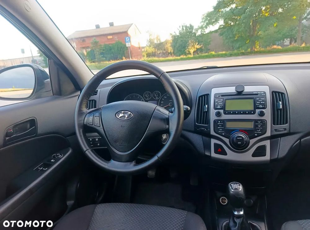 Hyundai i30 i30cw 1.4 blue Comfort - 15