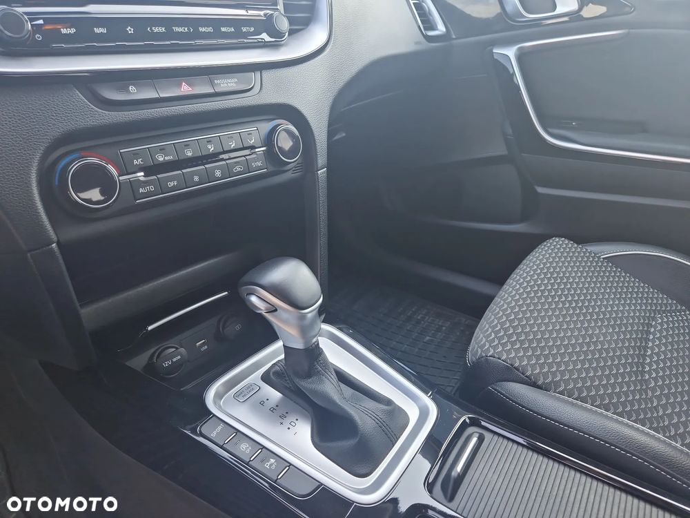 Kia XCeed 1.6 T-GDI L DCT - 13