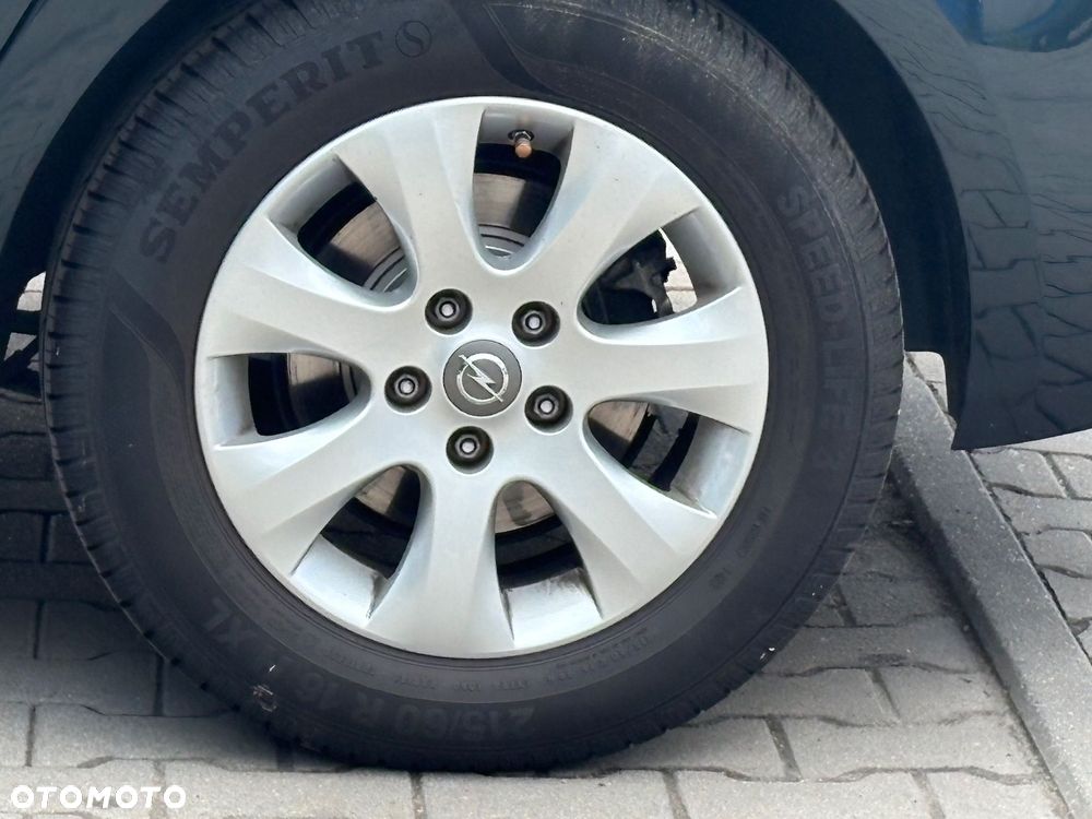 Opel Zafira - 7