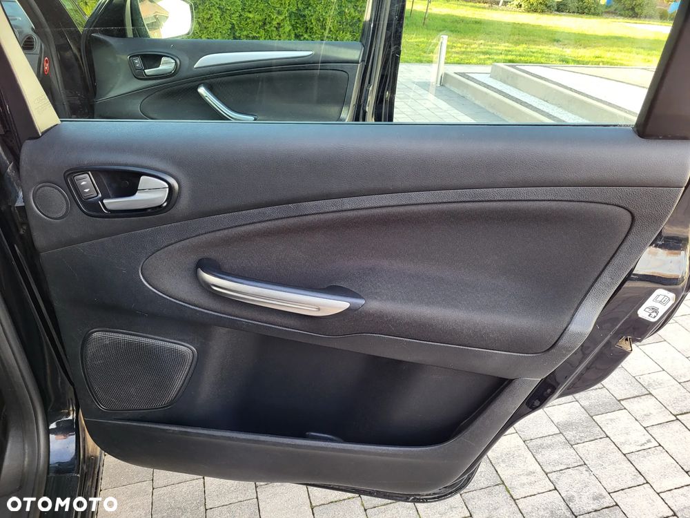 Ford S-Max 2.0 FF Trend - 17