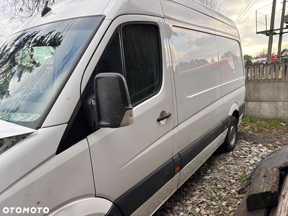 Mercedes-Benz sprinter - 10