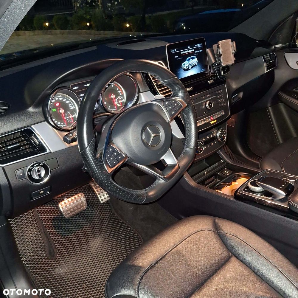 Mercedes-Benz GLE 500 e 4Matic 7G-TRONIC - 15