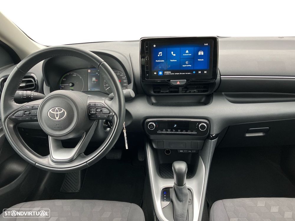 Toyota Yaris - 8
