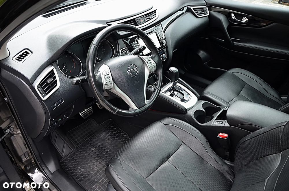 Nissan Qashqai 1.6 DCi Xtronic TEKNA - 17