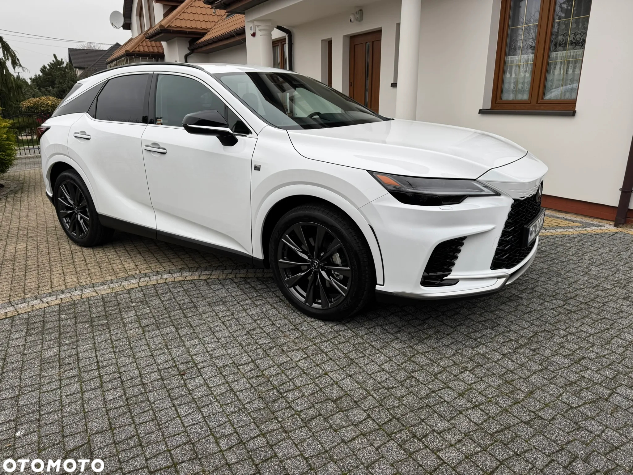 Lexus RX 350h F Sport Design - 2