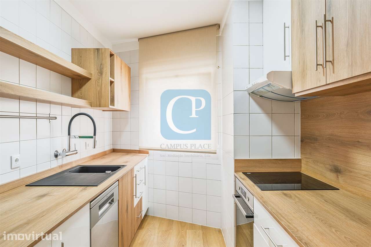 Apartamento T2 mobilado em condomínio fechado, Ramalde, Porto - Grande imagem: 4/26