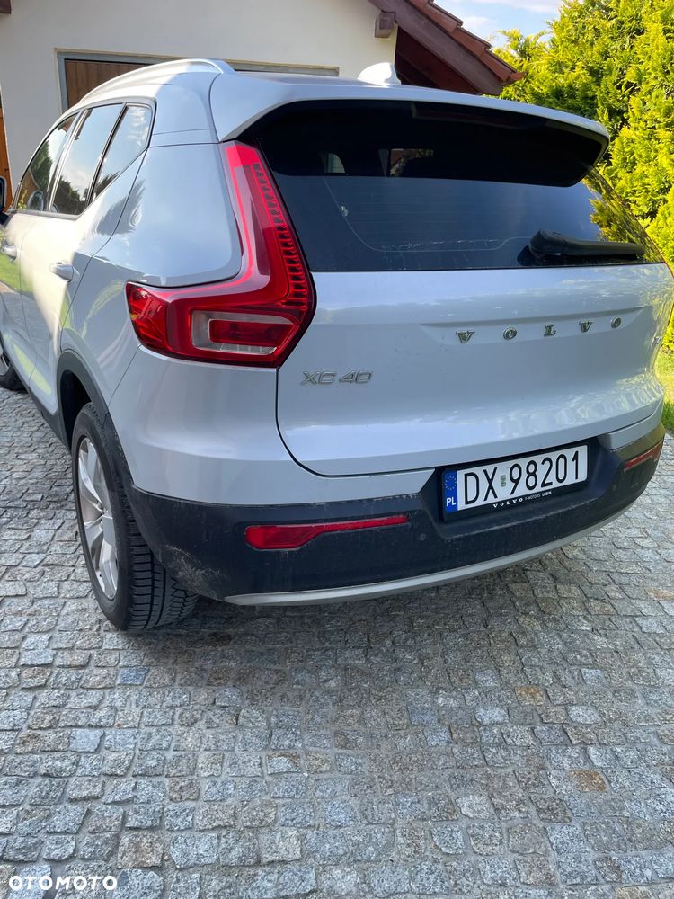 Volvo XC 40 T4 Momentum - 3