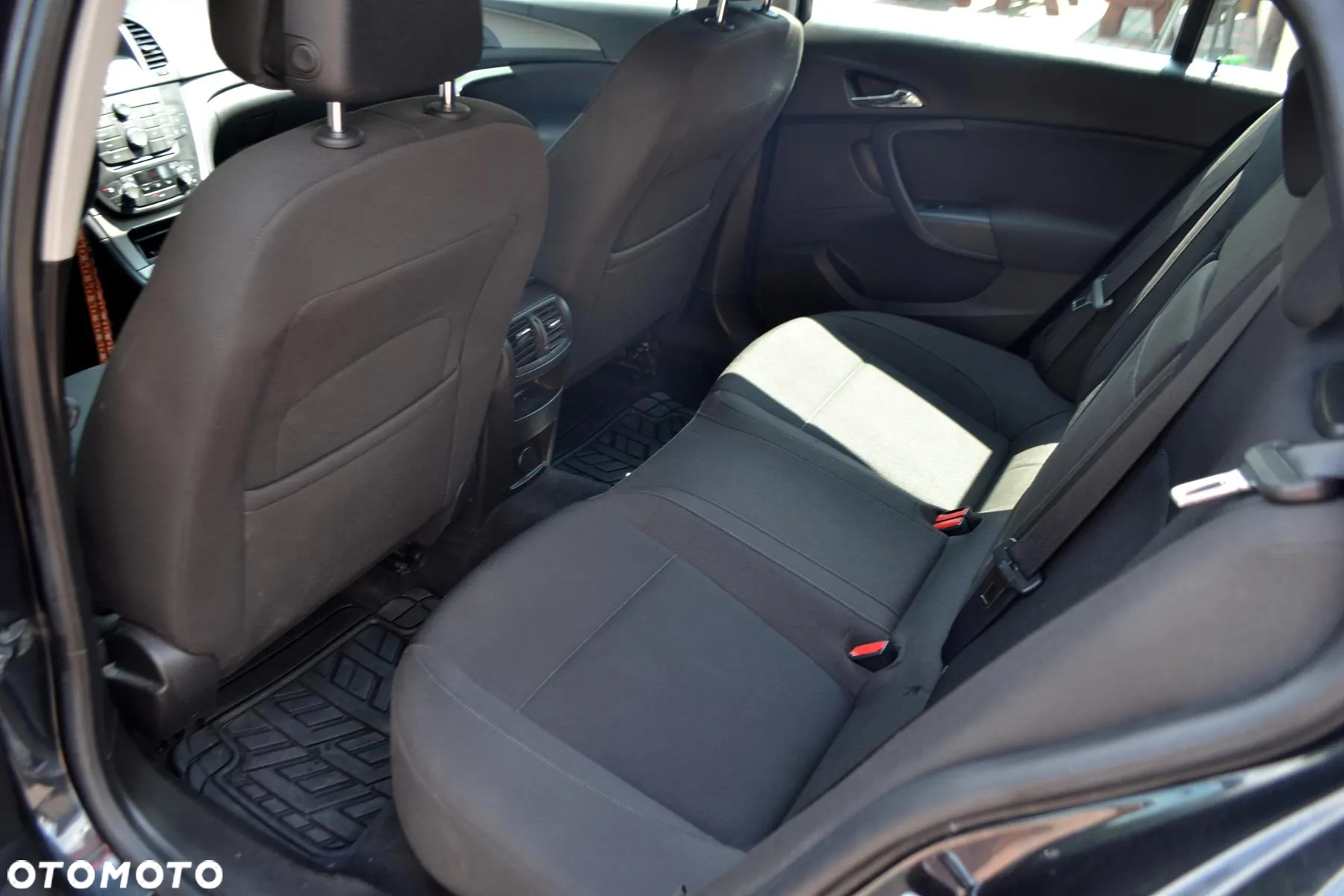 Opel Insignia 2.0 CDTI Edition - 11