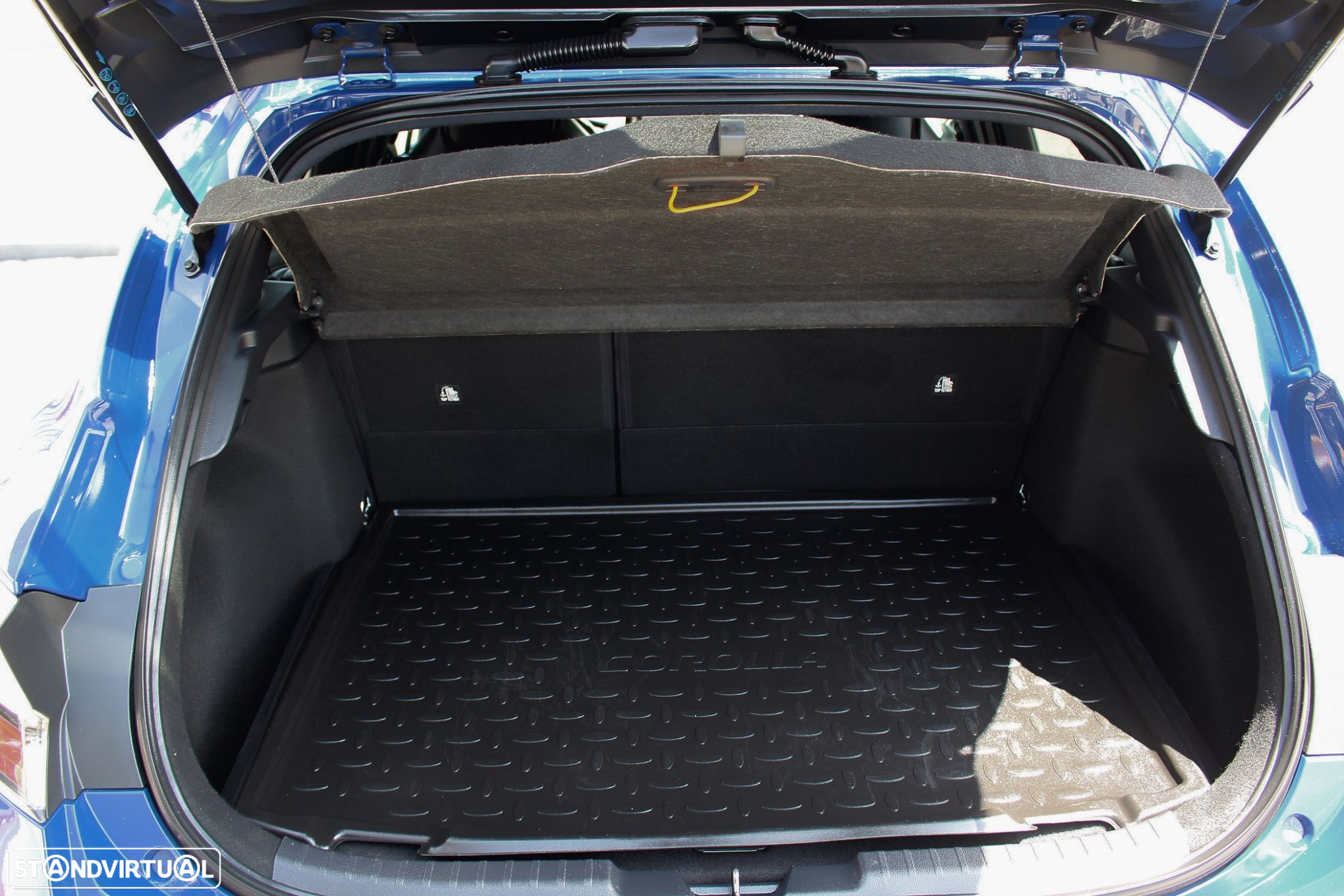 Toyota Corolla 2.0 Hybrid Exclusive - 37
