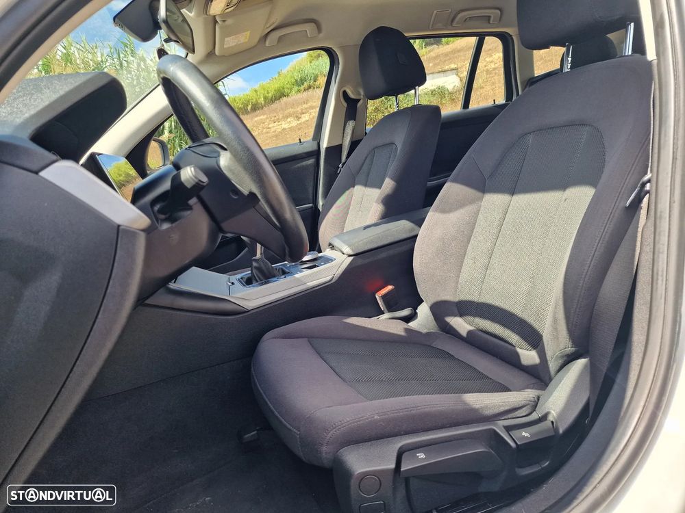 BMW 318 d Advantage - 11