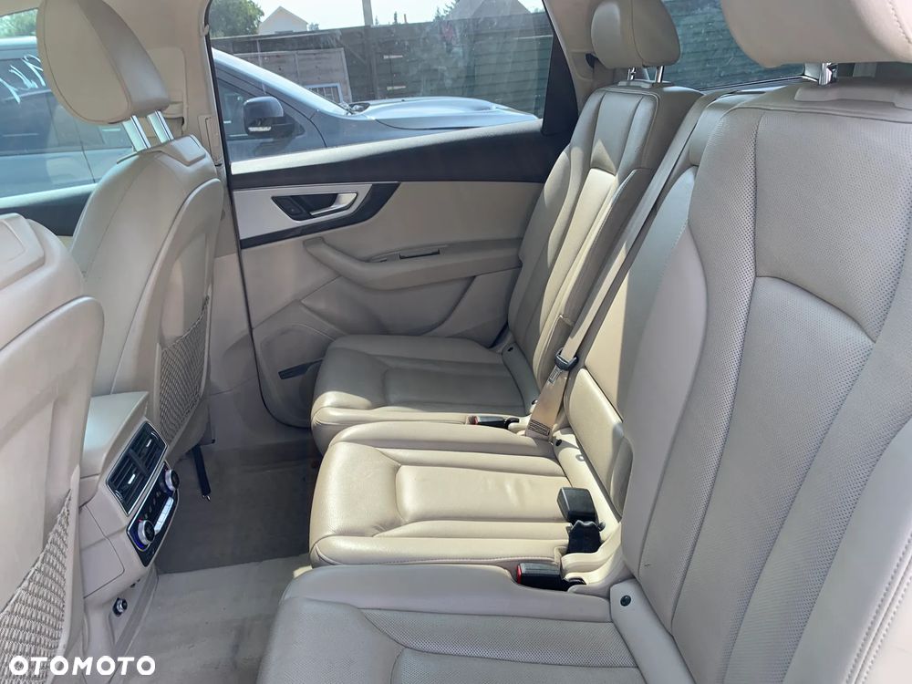 Audi Q7 3.0 TFSI Quattro Tiptronic - 20