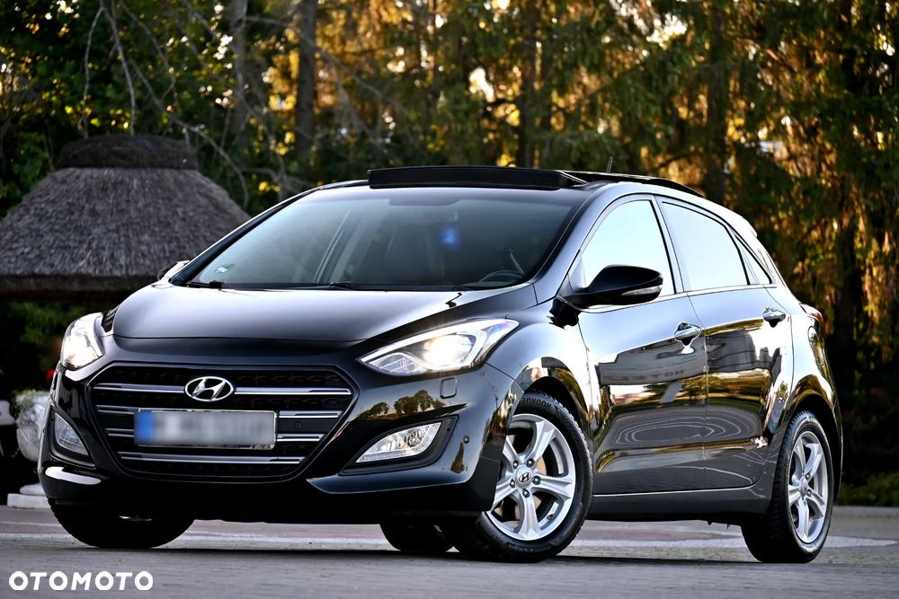 Hyundai i30 1.6 GDI DCT Premium - 11