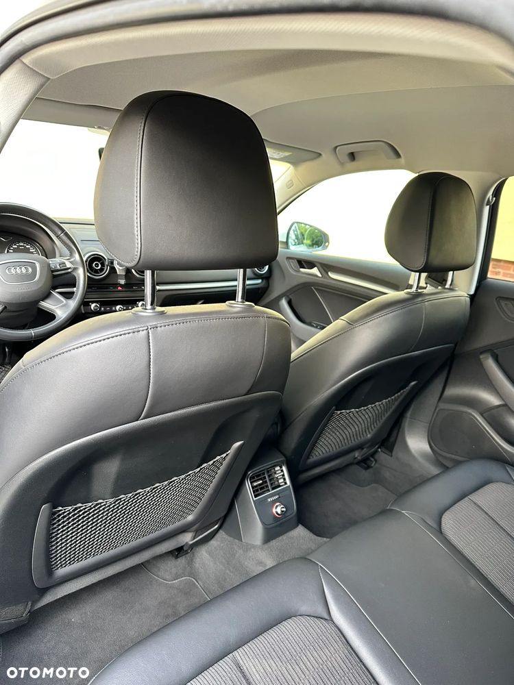 Audi A3 - 8