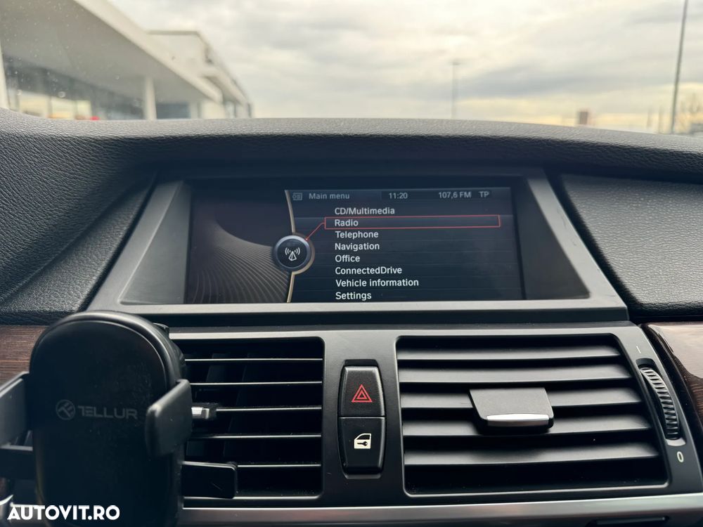 BMW X5 xDrive30d - 16