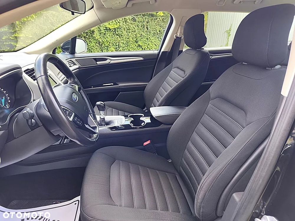 Ford Mondeo - 9