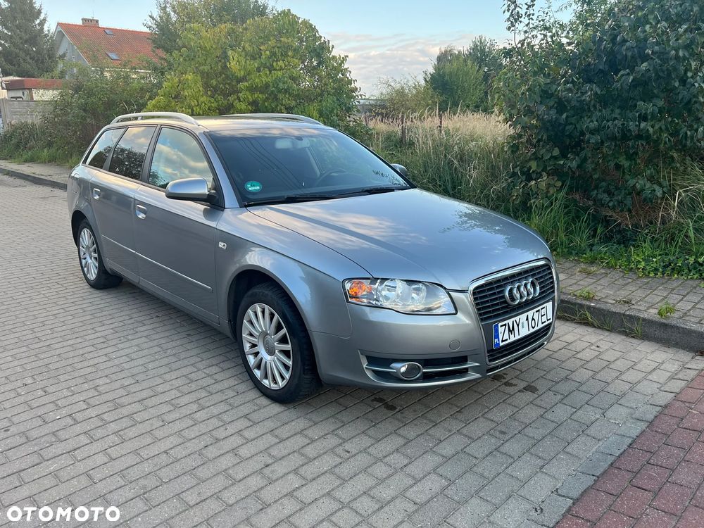 Audi A4 - 1