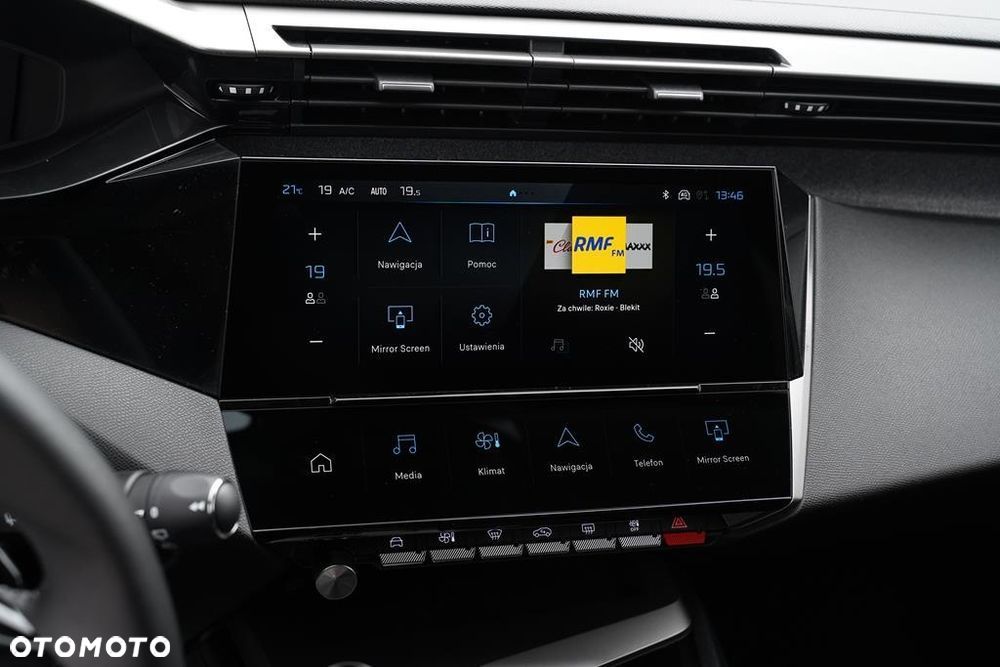 Peugeot 308 1.5 BlueHDi Allure S&S EAT8 - 18