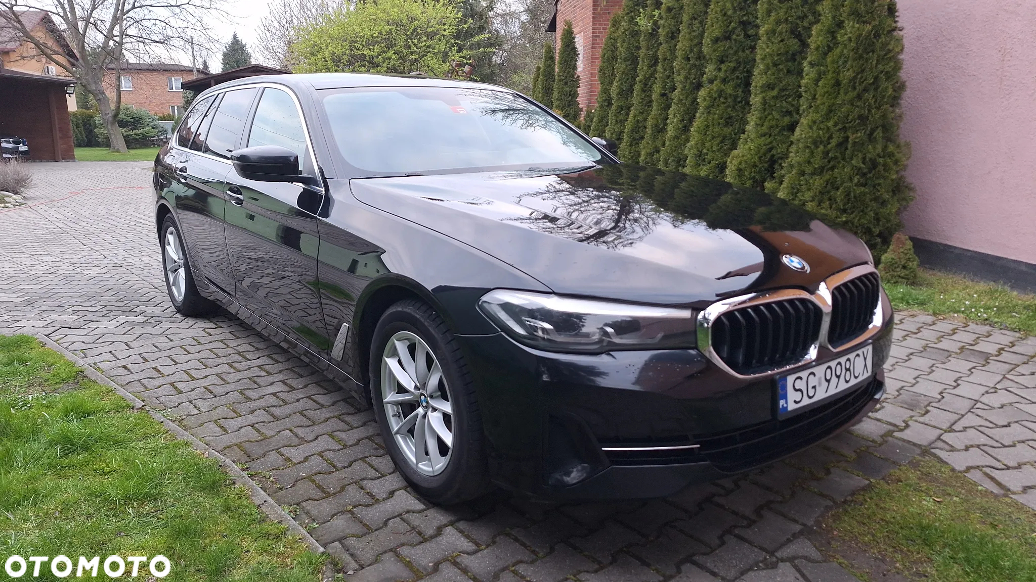 BMW Seria 5 520i Touring Luxury Line - 2
