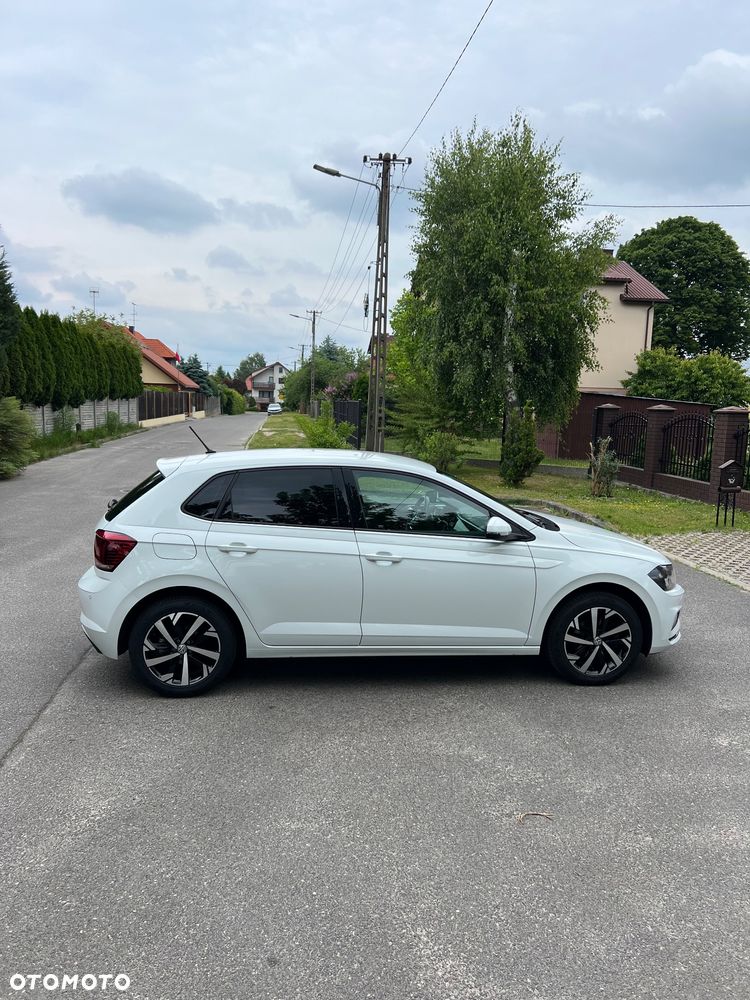 Volkswagen Polo - 8