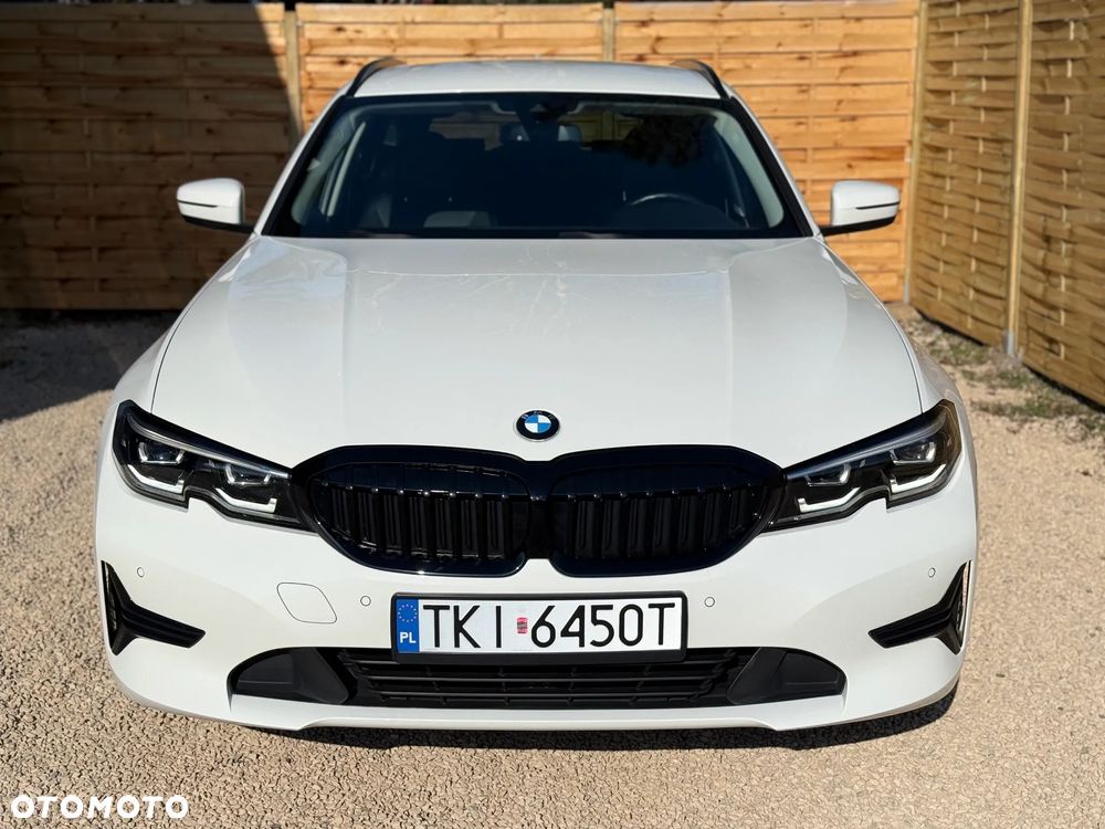 BMW Seria 3 320d xDrive Sport Line Shadow - 3
