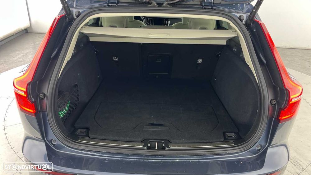 Volvo V60 2.0 T6 AWD TE Core - 6
