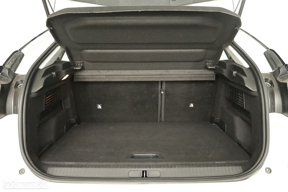 Citroën C4 1.2 PureTech Plus EAT8 - 22