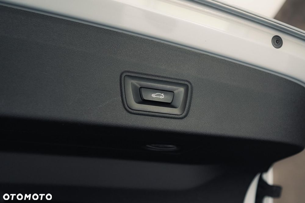 BMW Seria 4 420d xDrive mHEV M Sport - 38