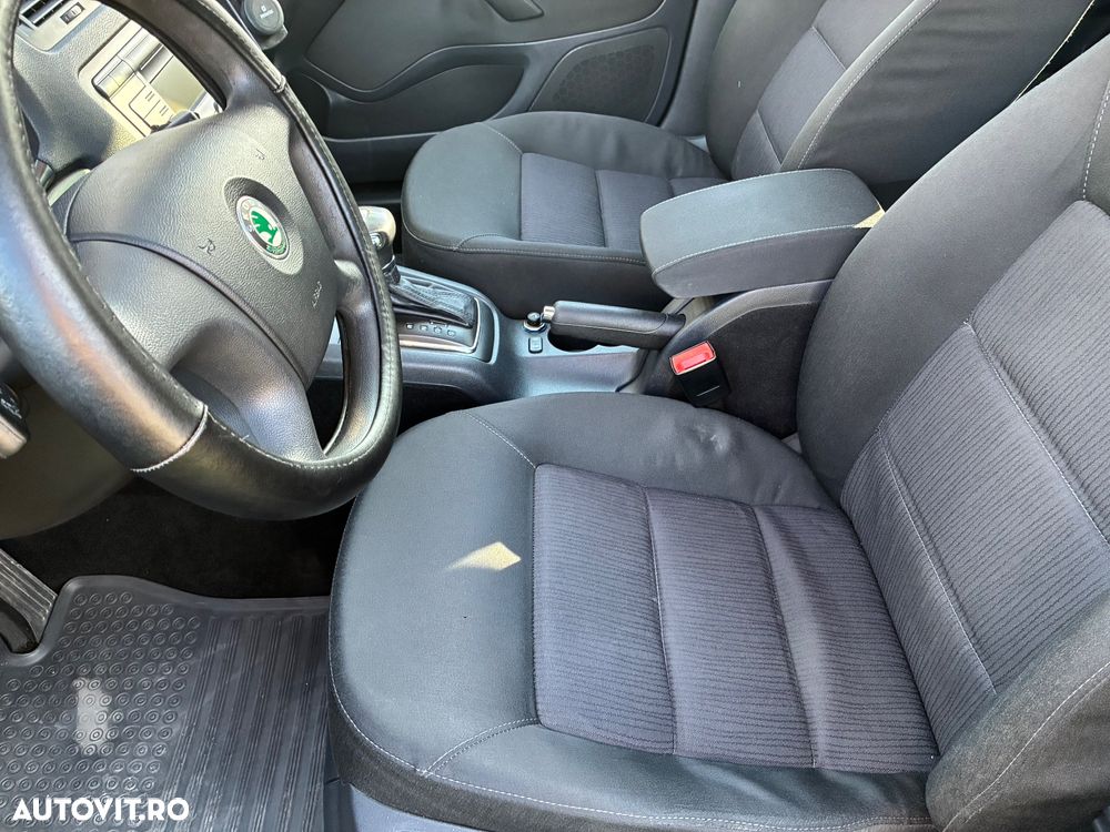 Skoda Octavia 1.9TDI Classic DSG - 14