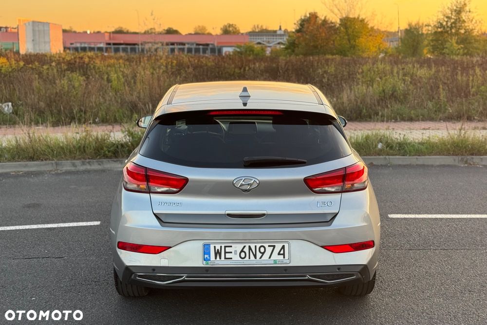 Hyundai i30 1.5 DPI Smart - 18
