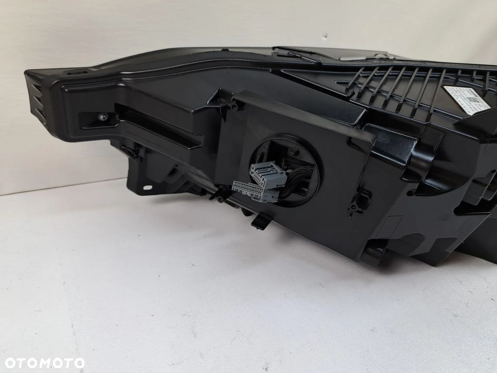 VOLVO XC60 II LAMPA PRAWA PRZÓD FULL LED 31656615 - 7
