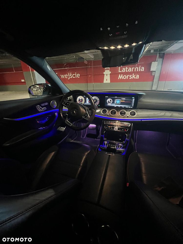 Mercedes-Benz Klasa E 43 AMG 4-Matic - 14