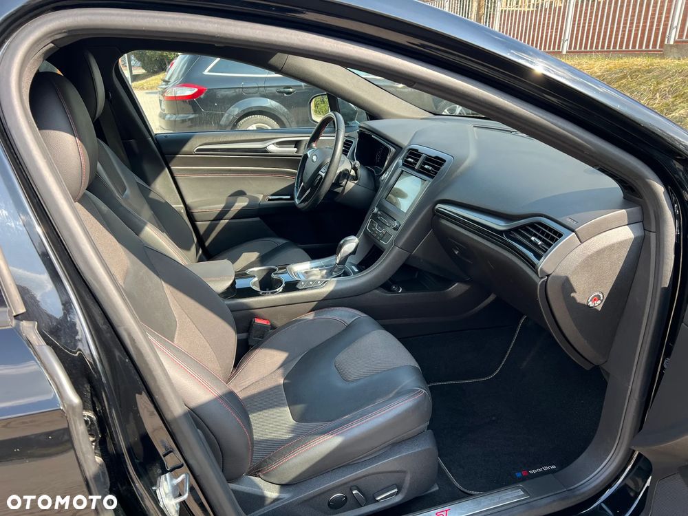 Ford Mondeo SW 2.0 EcoBoost S&S Autom ST-Line - 15
