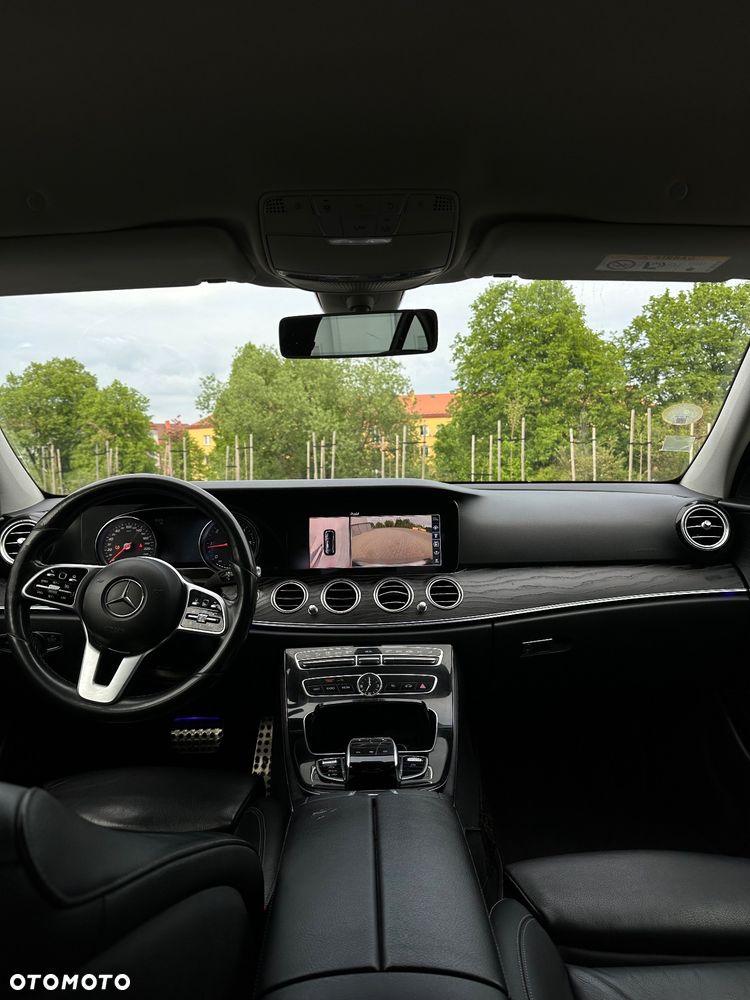 Mercedes-Benz Klasa E 200 d 9G-TRONIC - 7