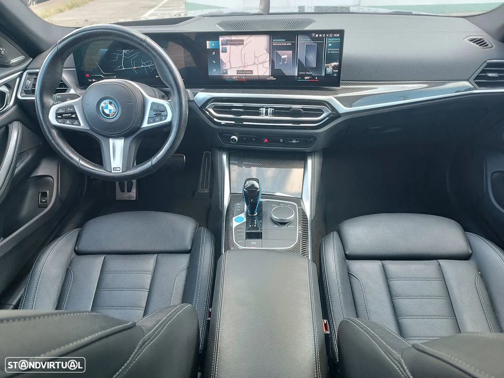 BMW i4 eDrive40 Pack Desportivo M - 14