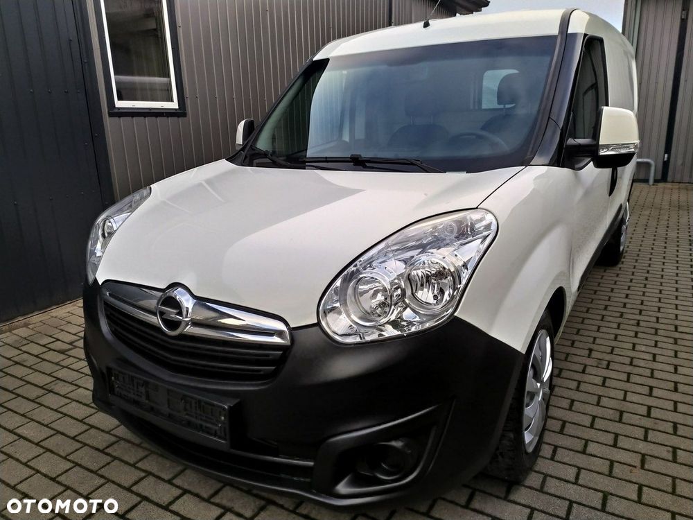 Opel Combo - 1