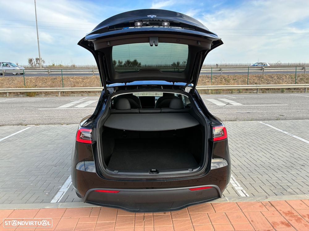 Tesla Model Y Long Range Tração Integral - 11
