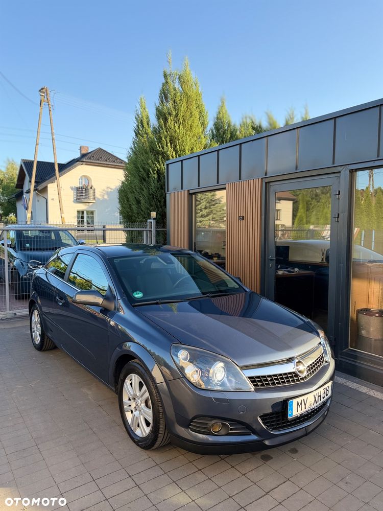 Opel Astra 1.6 Edition 111 Jahre - 21