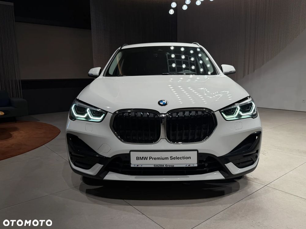 BMW X1 sDrive18i Sport Line - 2