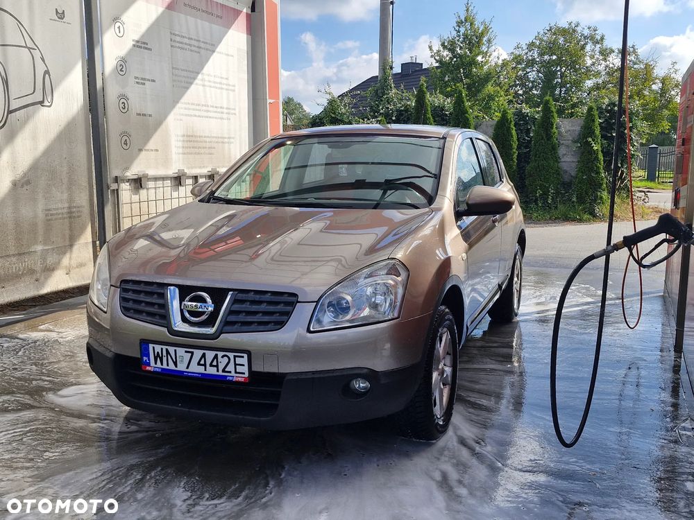 Nissan Qashqai - 2