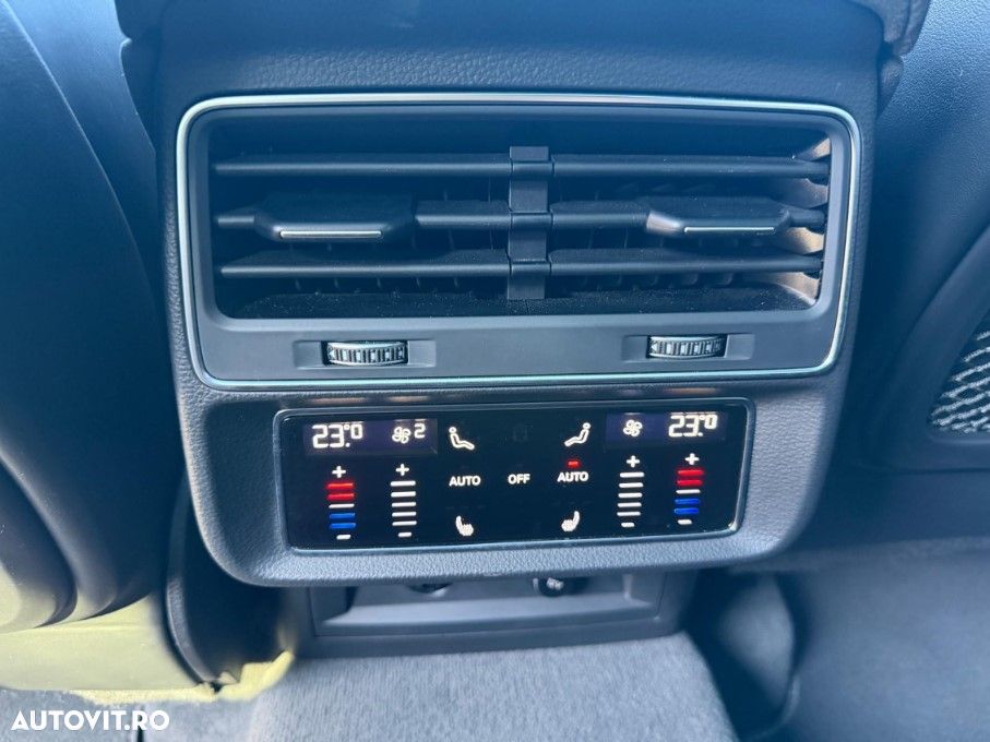 Audi RS Q8 RSQ8 4.0 TFSI quattro MHEV Tiptronic - 8