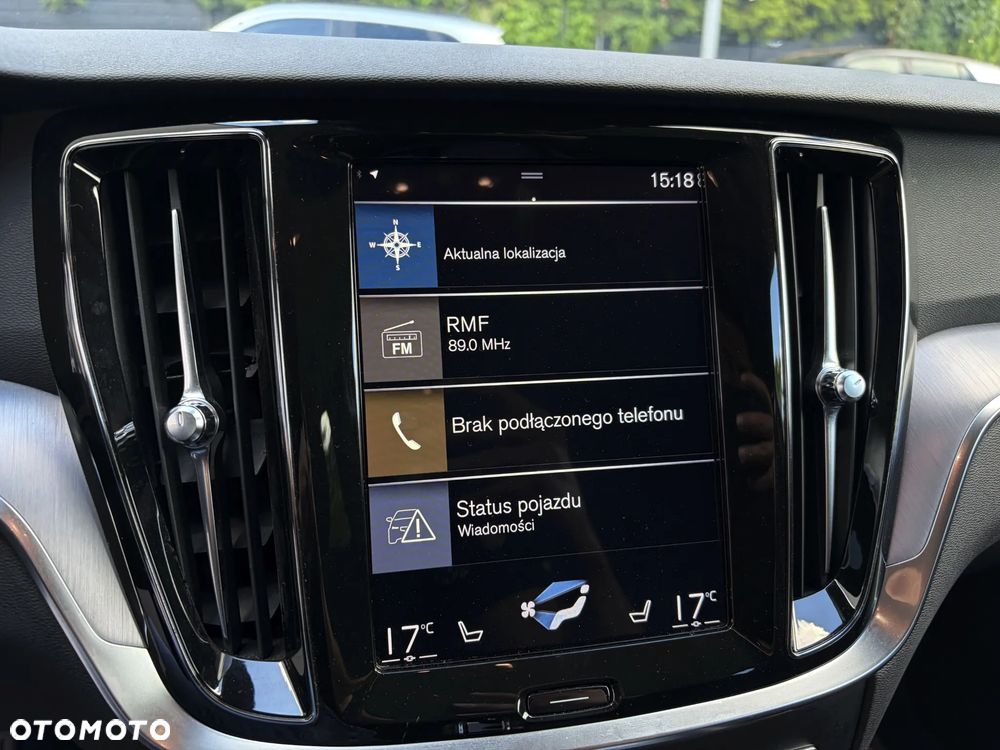 Volvo V60 D4 Geartronic Momentum Pro - 25