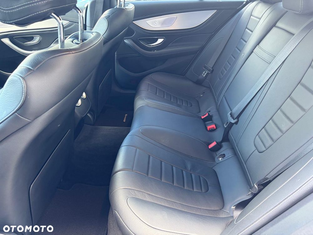 Mercedes-Benz CLS 300 d 9G-TRONIC AMG Line - 15