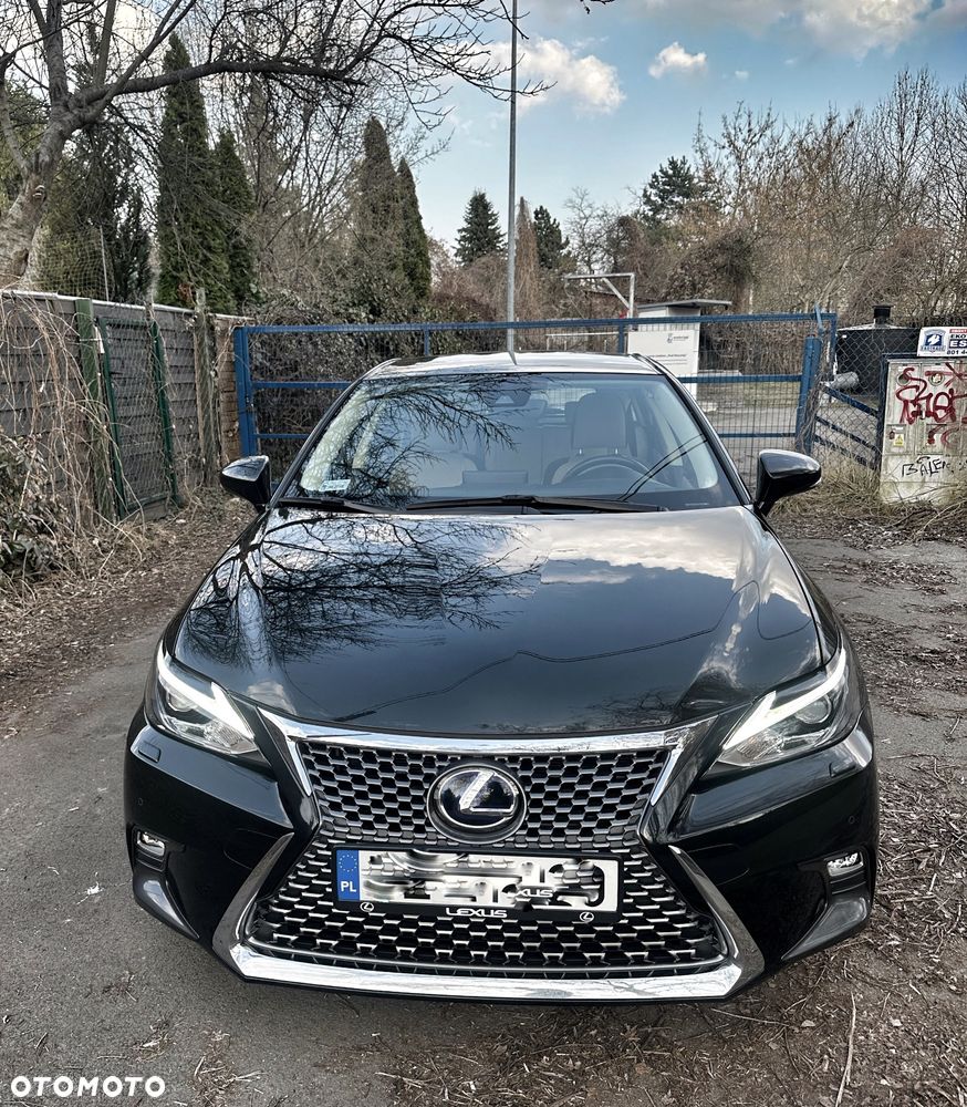 Lexus CT 200h Elegance - 1