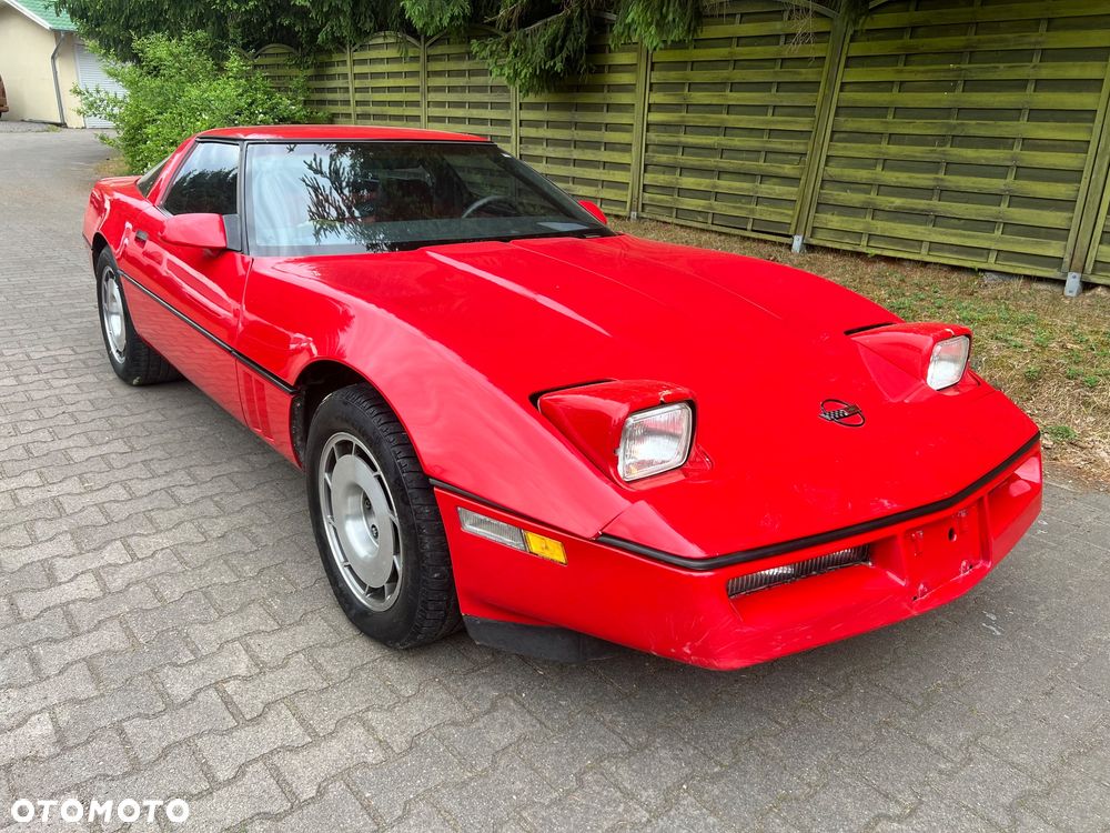 Chevrolet Corvette - 1