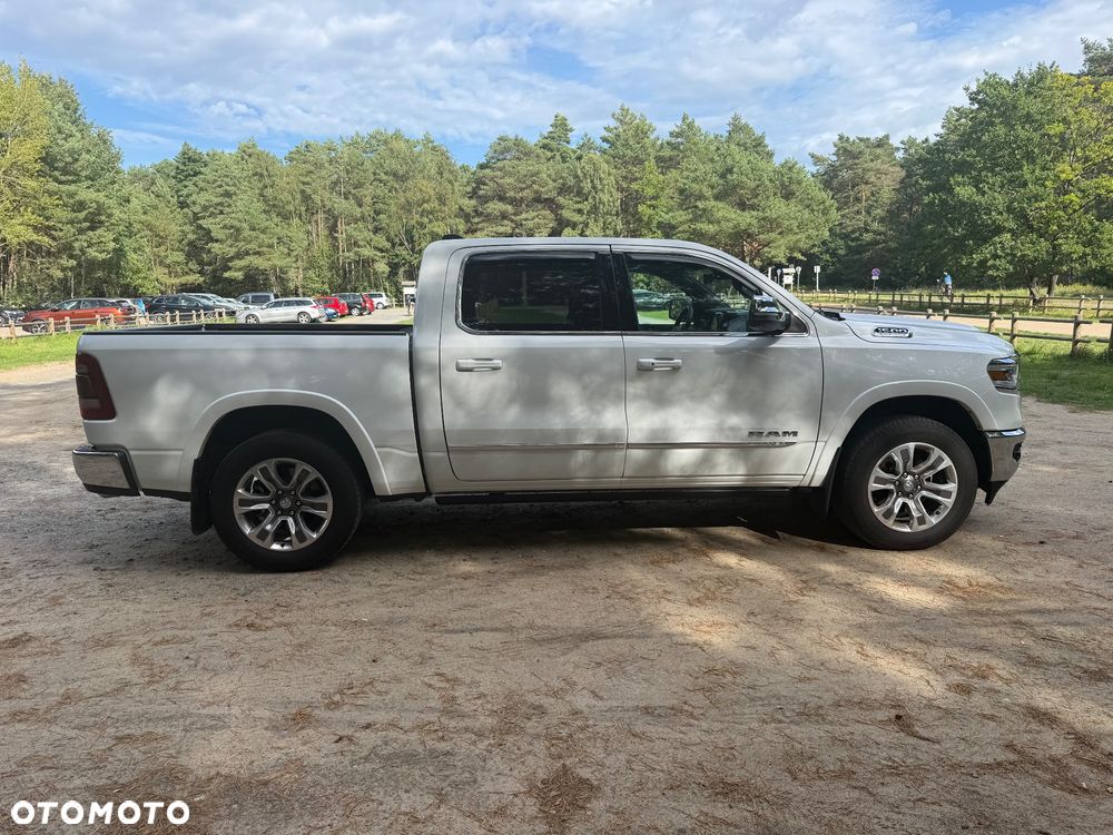 Dodge RAM 5.7 4x4 - 32