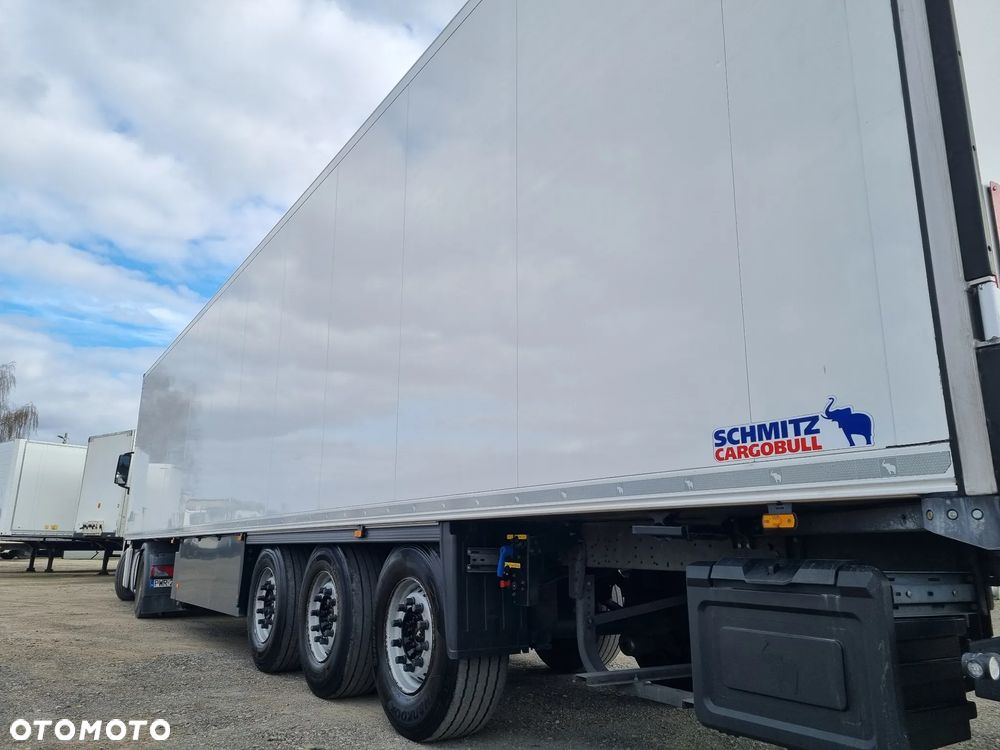 Schmitz Cargobull SKO - 14
