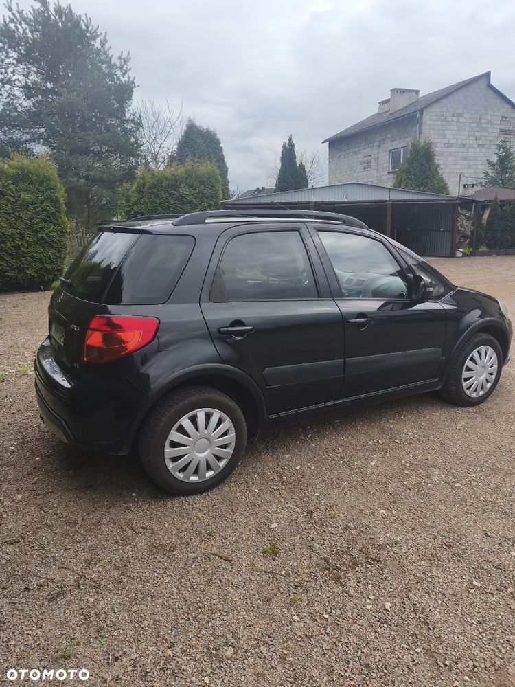 Suzuki SX4 - 4