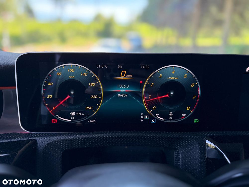 Mercedes-Benz Klasa A 200 AMG Line 7G-DCT - 16