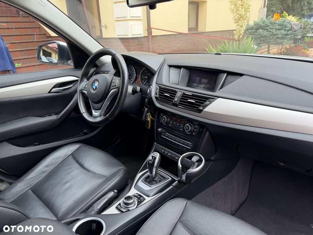 BMW X1 sDrive18d xLine - 15